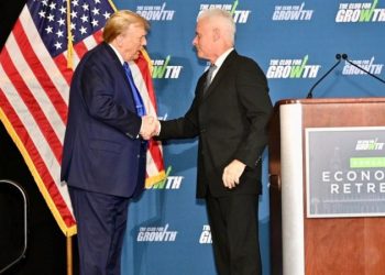 Top conservative group vows to ‘work closely’ with Trump on 2026 GOP primaries despite past clashes