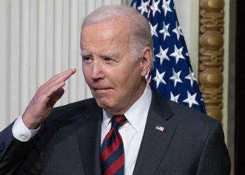 Biden’s ‘autopen signature’ appears on most official docs, raising concerns over who controlled the WH: report
