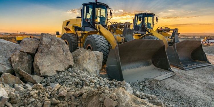 Gold vs. Copper: Which Metal Will Shine Brighter in 2025?