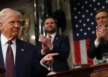 Democrats turn on each other over Trump address stunts