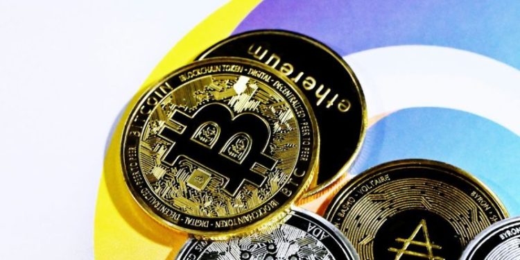 Crypto Market Recap: South Korea Dismisses Bitcoin Reserve Plans, Bitcoin ETFs Face $1.6B Outflows