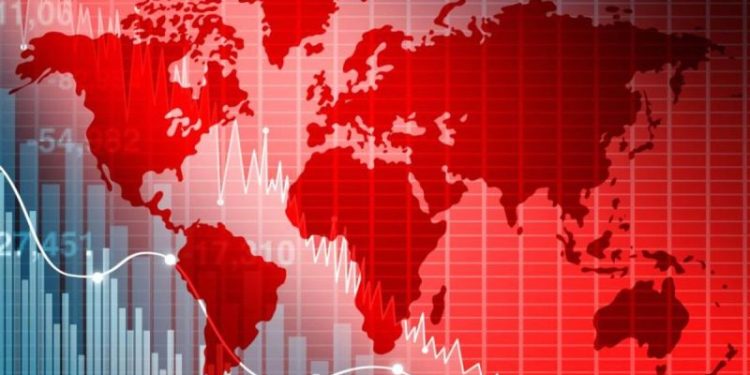 Are We in a Recession? Predictions, Signs and Strategies