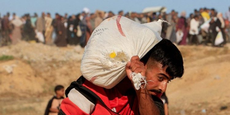 Israel releases conversations with Gaza residents amid criticisms of aid delivery system