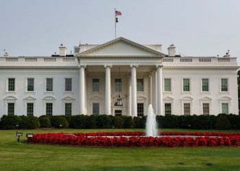 White House reveals highest-paid staffers – and 8 taking no salaries