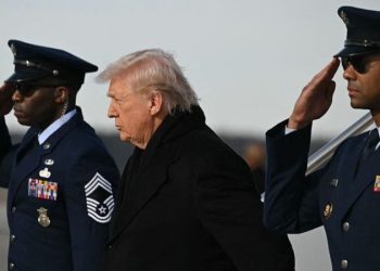Trump attends solemn dignified transfer for Iowa guardsmen, civilian killed in Syria ISIS attack