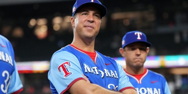 Former MLB star Mark Teixeira wins GOP primary in Texas congressional race